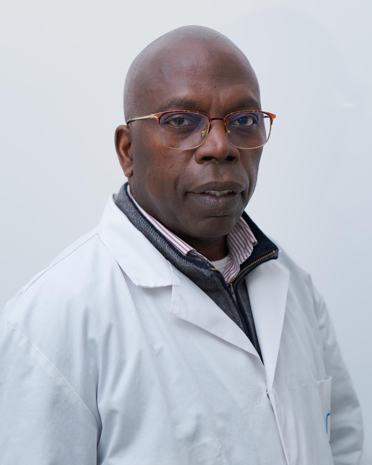 Foto de Dr. Kassi Ablé
